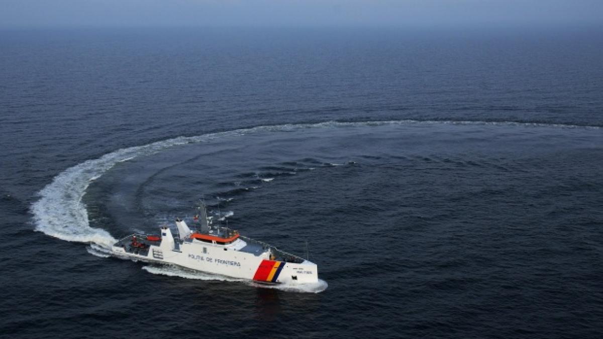 alerta in marea neagra o nava cu zeci de migranti a fost depistata in apele teritoriale ale romaniei