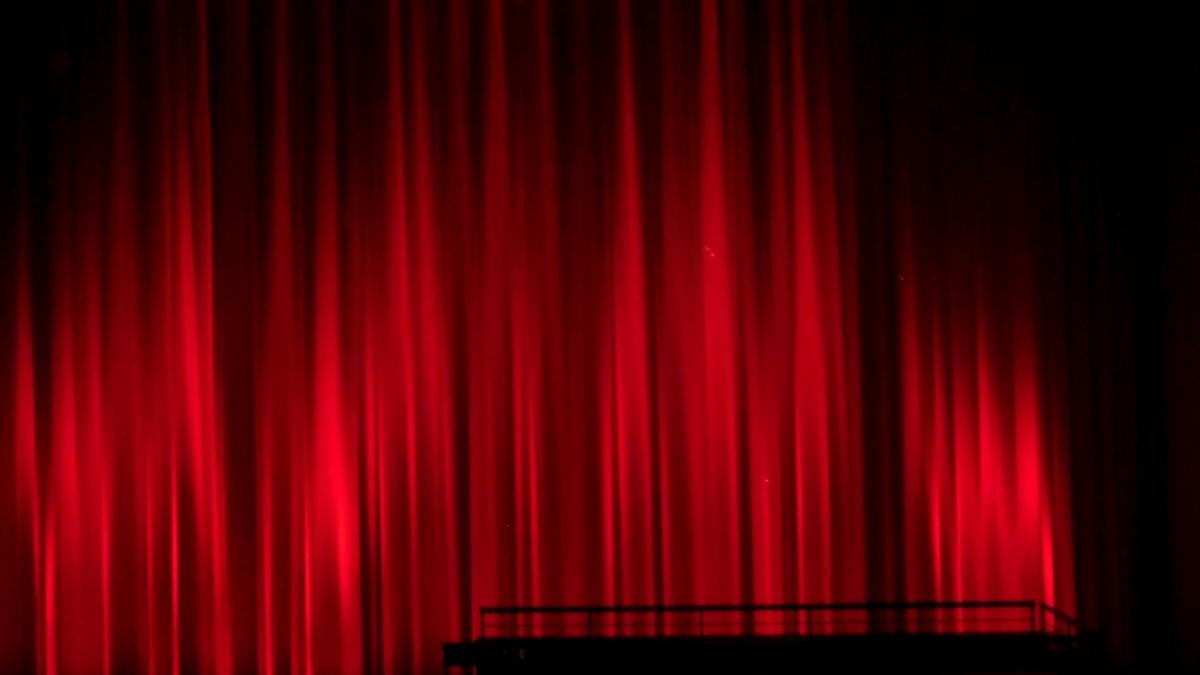 final score actiune cat pentru un stadion intreg