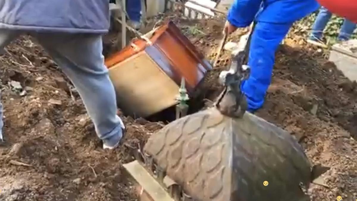 incident la inmormantarea cristinei stamate ce s a intamplat cand sicriul a fost pus in groapa