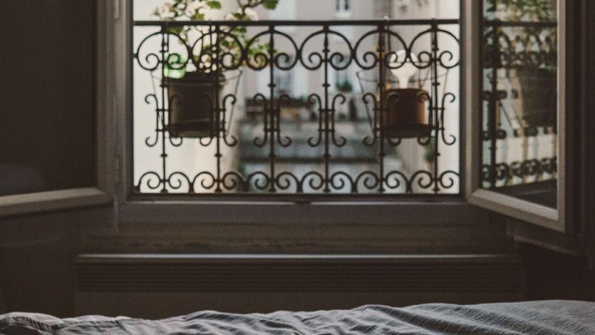 a divortat de sot dupa ce a descoperit pe instagramul altei femei o poza cu un peisaj care a fost