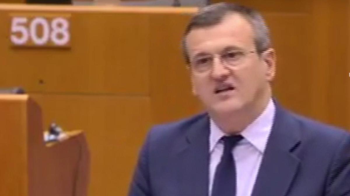 gest revoltator al unui europarlamentar