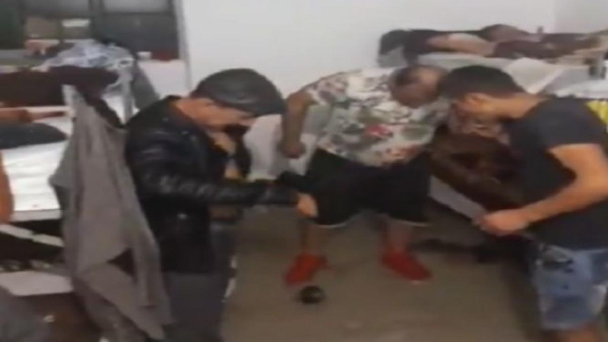 petrecere in celula transmisa live pe facebook de detinuti romani video