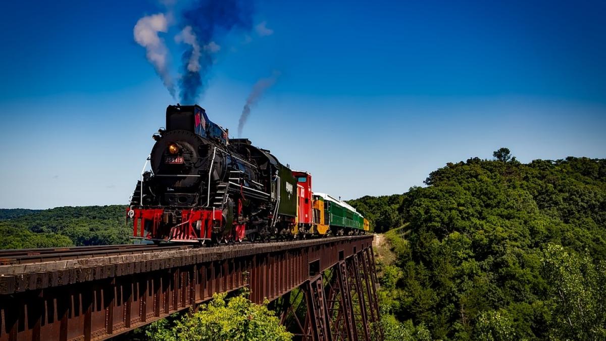 tinerii care viziteaza europa vor beneficia de bilete gratuite de tren