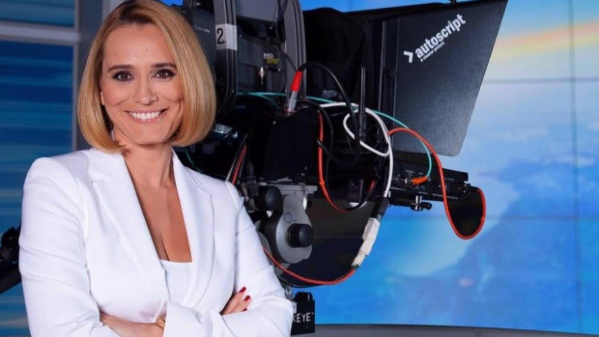 andreea esca profetie cutremuratoare de ziua nationala voi muri precum stela popescu