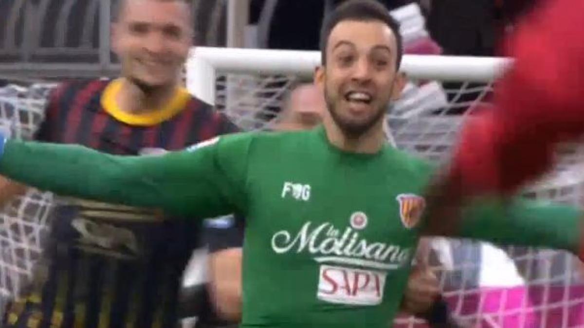 un roman scrie istorie in serie a cum a reusit sa faca de ras formatia ac milan video