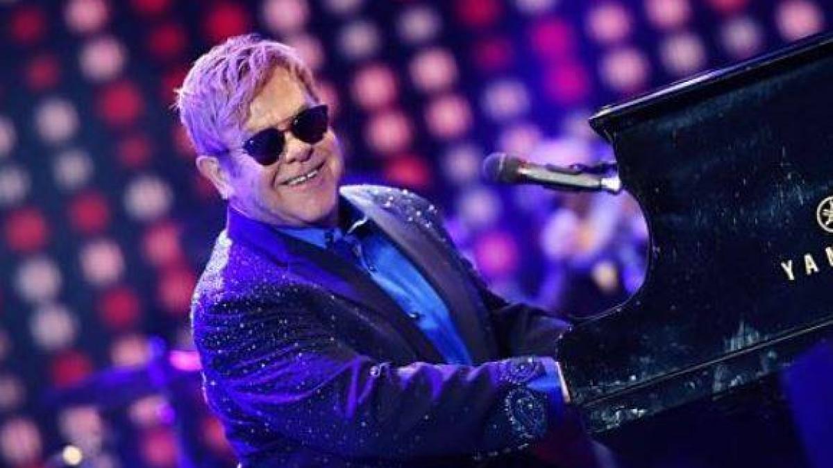elton john in stare de soc a pierdut cea mai importanta persoana din viata lui foto
