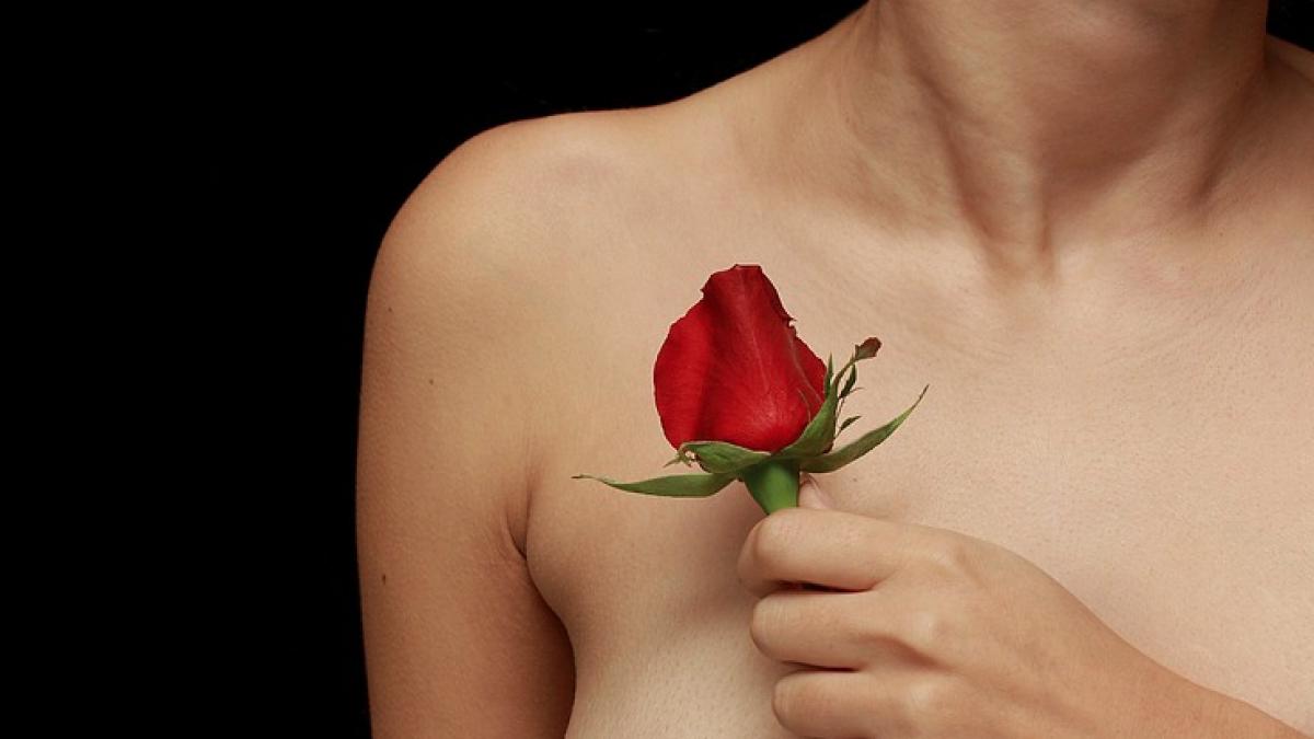 simptomul de cancer pe care toate femeile il ignora