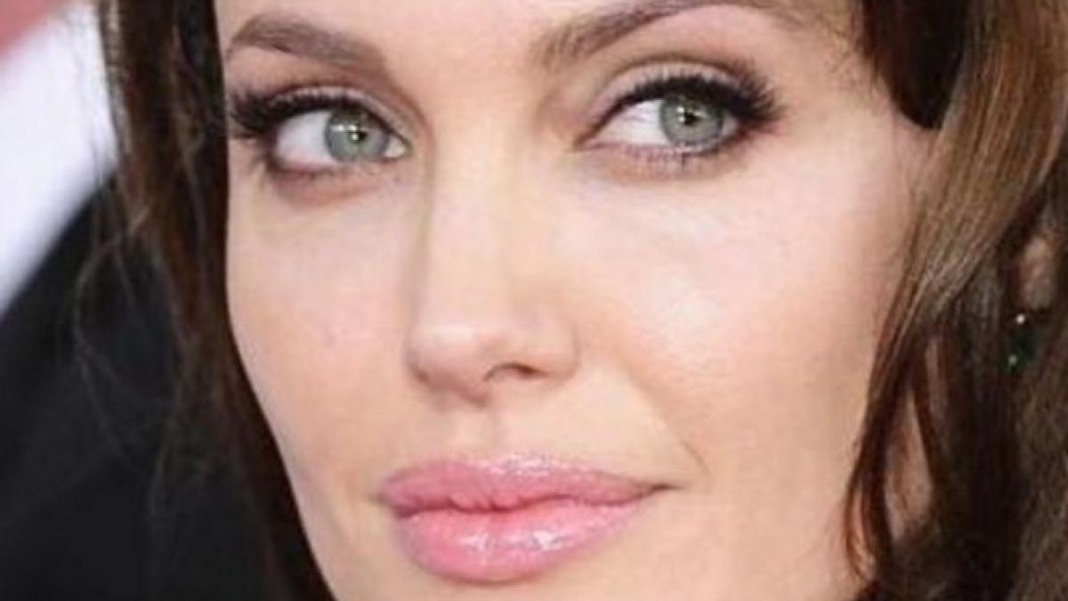 cum arata acum angelina jolie ultima aparitie a socat pe toata lumea video