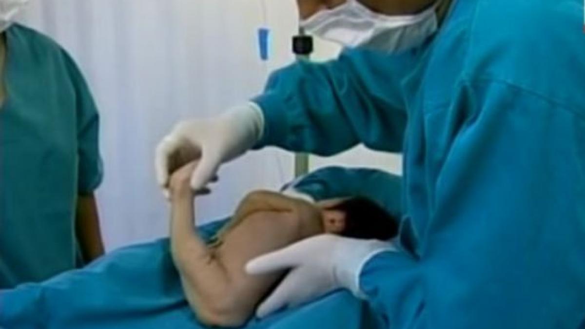 a nascut la 23 de ani iar dupa patru ore ceva neasteptat s a intamplat si doctorii au fost