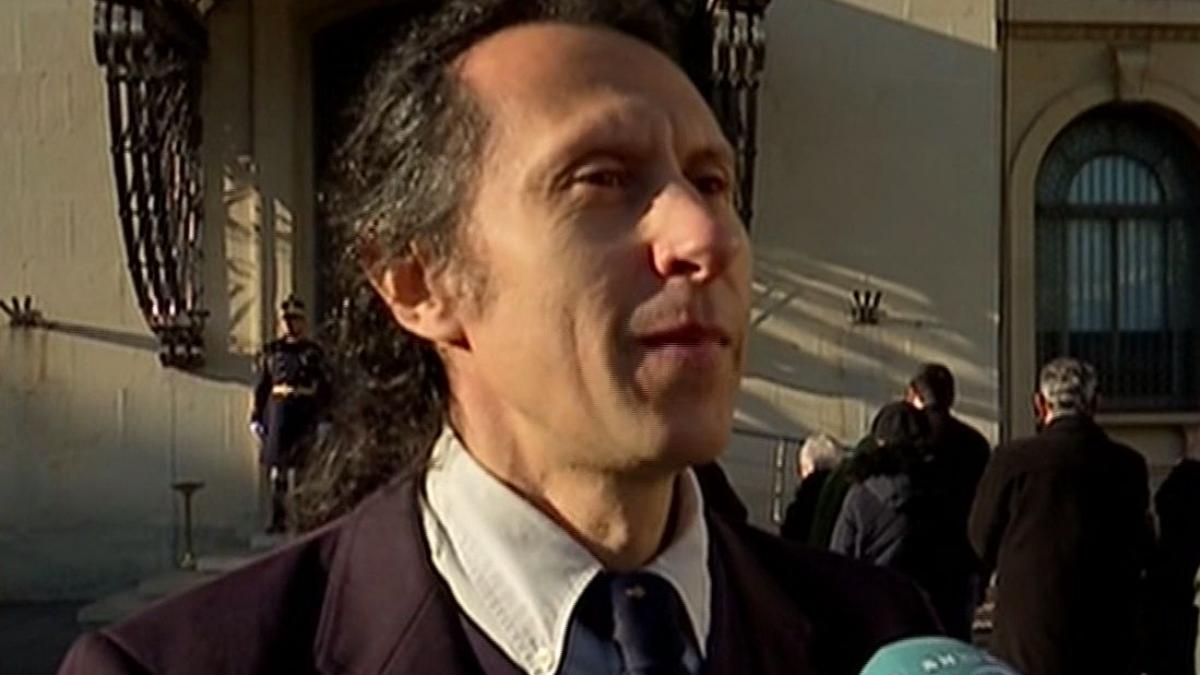 momente emotionante la palatul regal ce spun romanii despre regele mihai