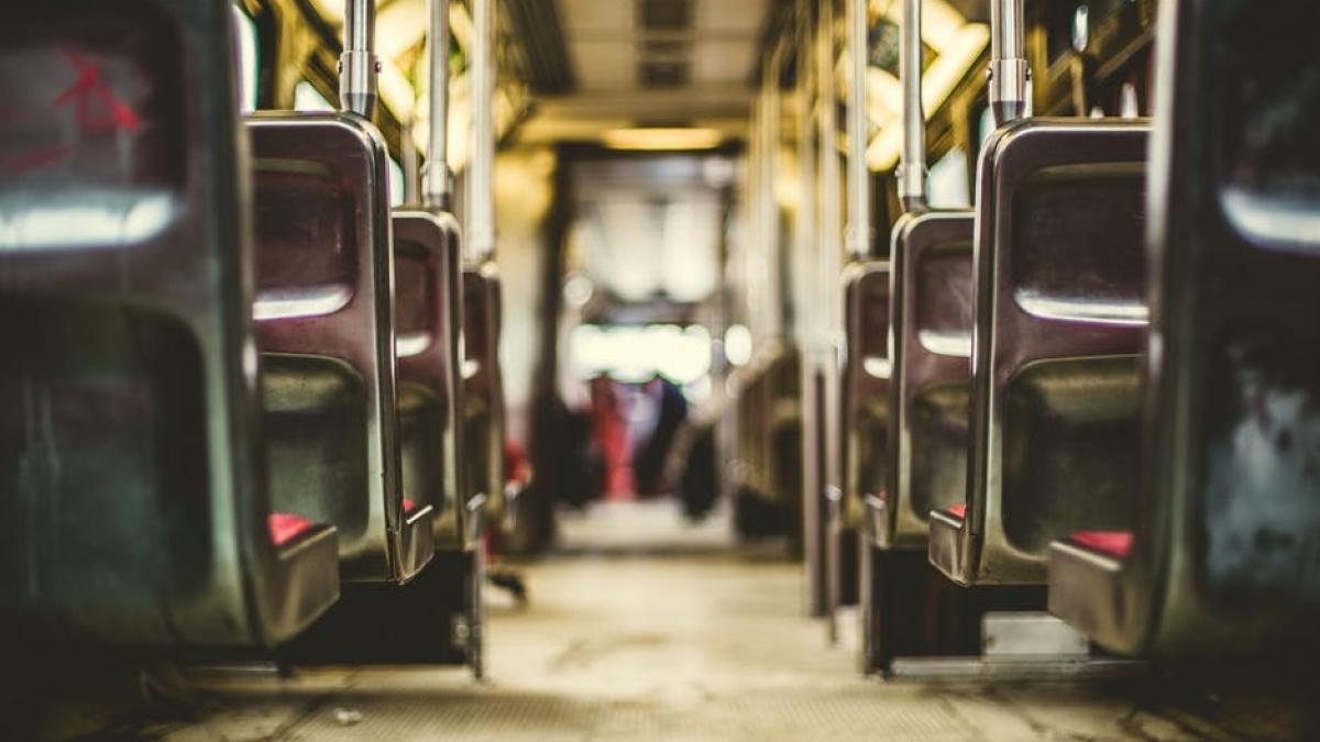 zeci de kilograme de explozibili au fost descoperite intr un autobuz in turcia zece persoane