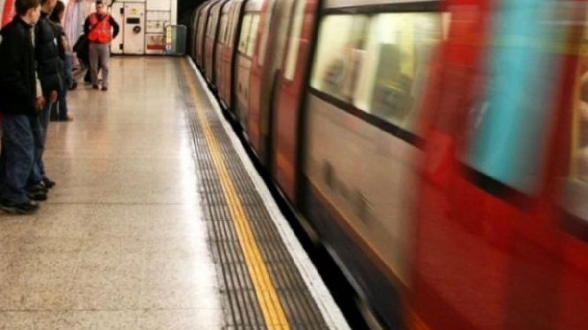 presupusa agresoare de la metrou a fost identificata primele imagini