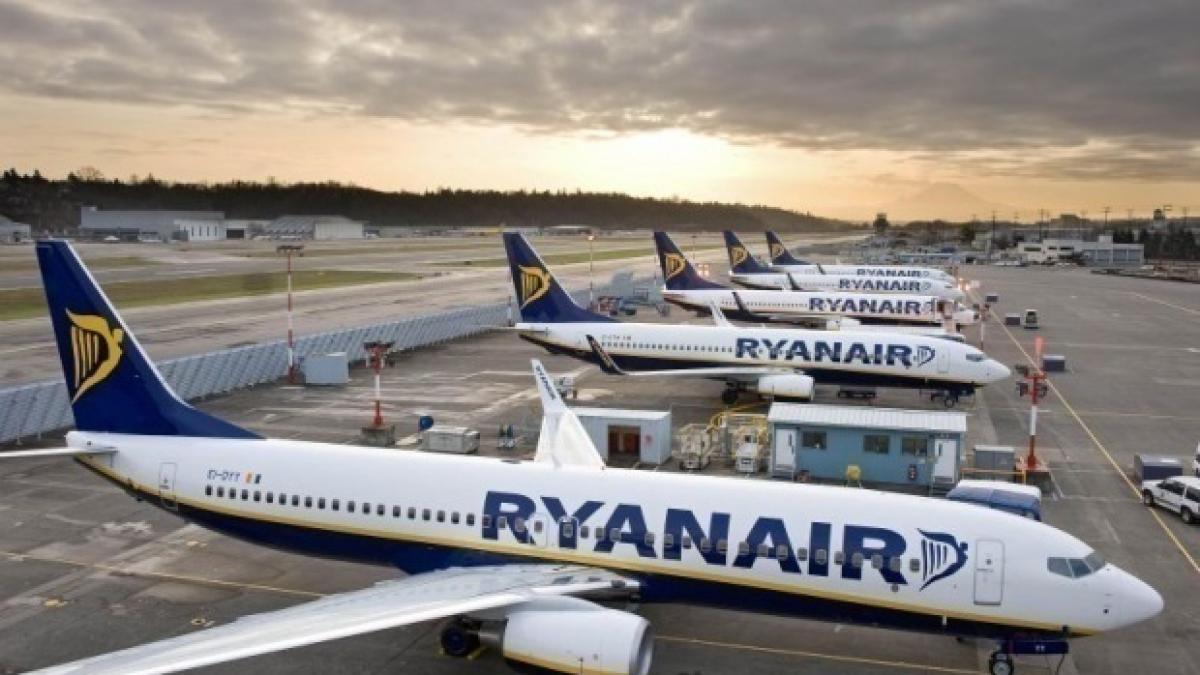 un barbat a facut o rezervare la ryanair dupa o saptamana s a uitat la bilet si a incremenit ce