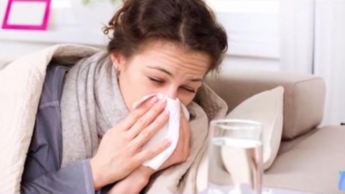 a avut simptome de raceala dar nu s a dus la medic imediat cand a ajuns la spital doctorii au avut