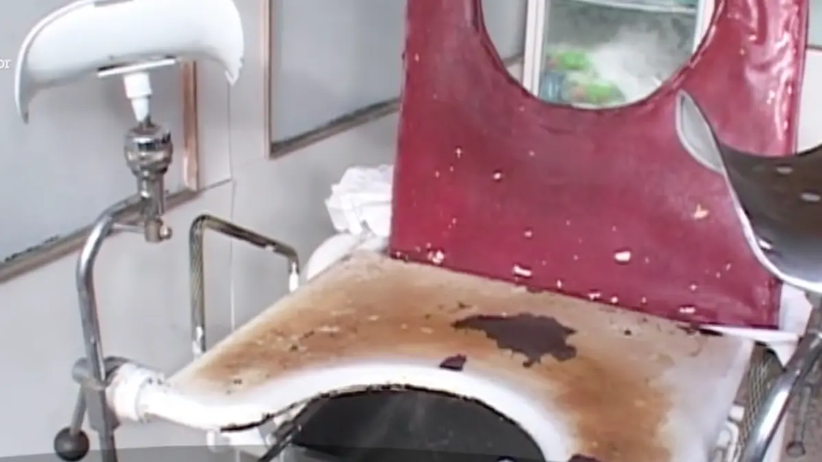 conditiile groaznice de la maternitatea din targu jiu prosoape si lenjerii puse la geamuri pentru a
