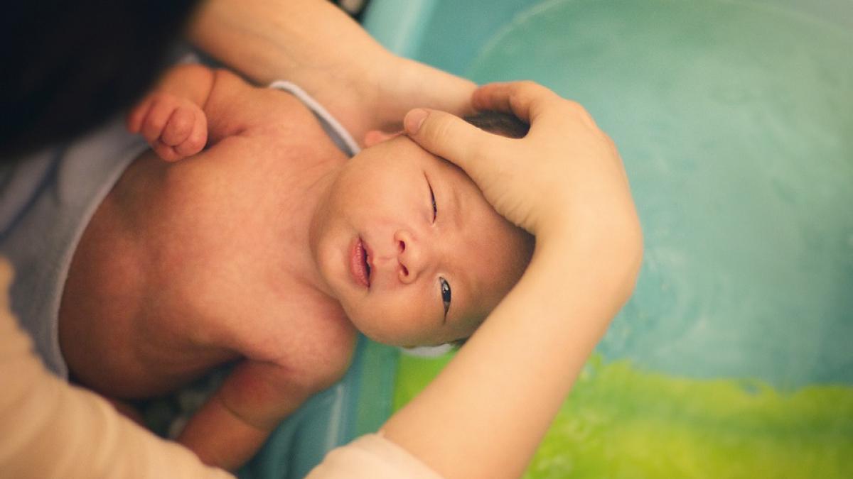 i a interzis sotului sa le mai faca baie copiilor motivul i a revoltat pe toti