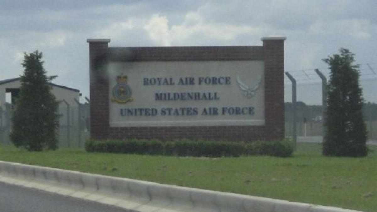 incident la o baza militara americana din marea britanie o persoana a fost arestata