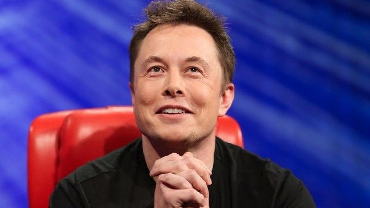 gafa facuta de elon musk si a postat din greseala numarul de telefon pe twitter