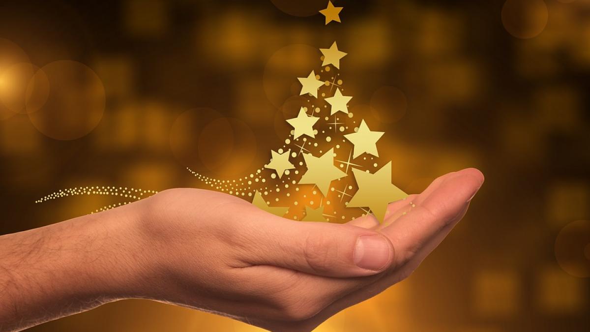 multi romani nu stiu asta ce se da de pomana pe 24 decembrie in ajunul craciunului