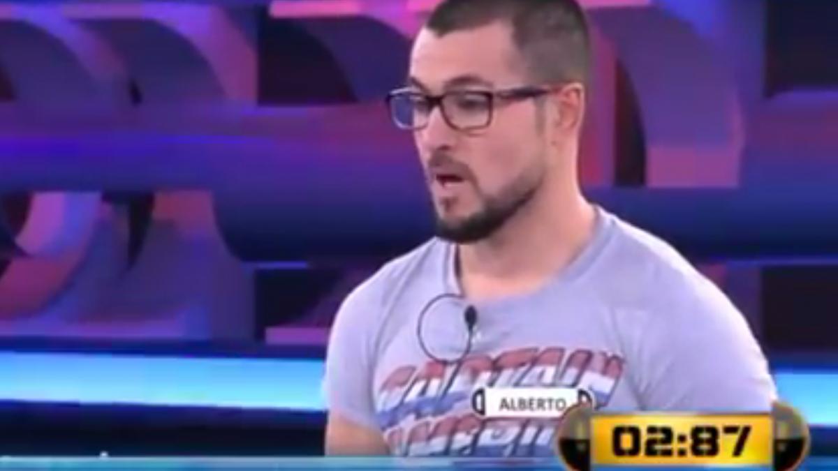 cel mai ghinionist concurent a avut tot timpul raspunsul in fata ochilor video