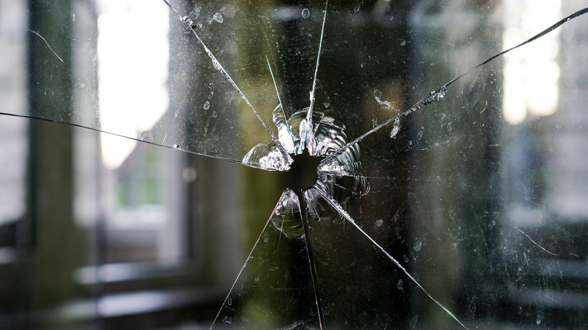 tragedie in prag de craciun un pastor si a ucis sotia si cele doua fiice