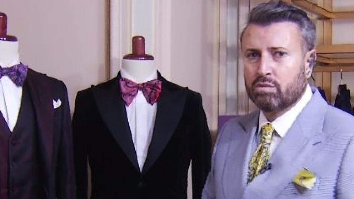 catalin botezatu ne arata cum trebuie sa ne imbracam de sarbatori cum poate fi o femeie hot in