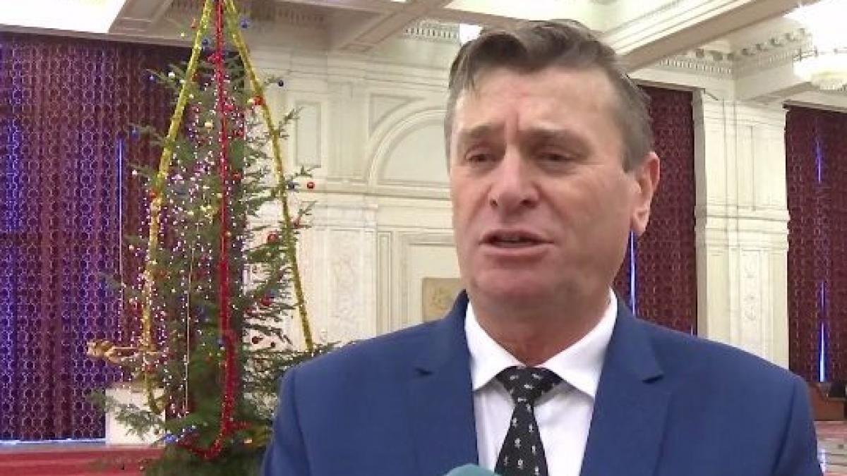 politikix parlamentarii au trecut la colindat