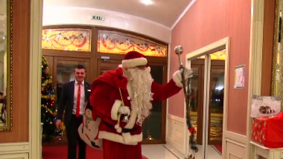 cum l au intampinat copiii romani pe mos craciun anul acesta video