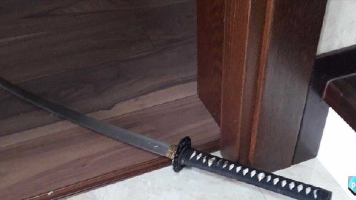 minunile exista de craciun starea politistului lovit cu sabia se imbunatateste