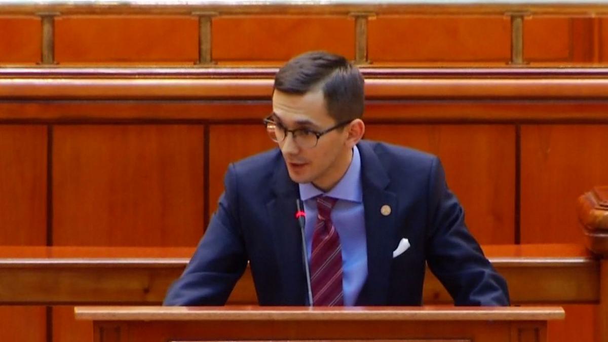 un deputat a depus un proiect de lege in care se cere ca politicienii sa aiba avize psihologice