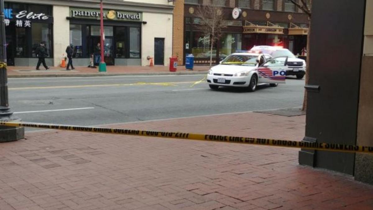 alerta in washington un barbat a tras focuri de arma in apropierea unei statii de metrou