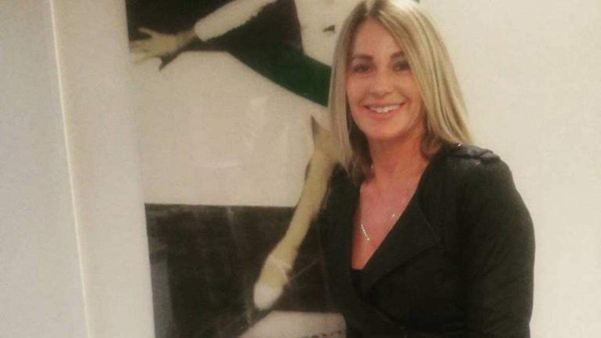 imagini inedite nadia comaneci surprinsa la antrenament cu arnold schwarzenegger