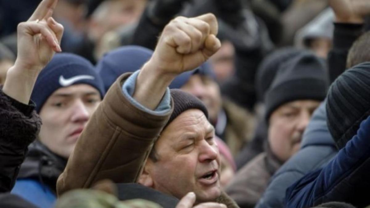 de ce detesta romanii politica