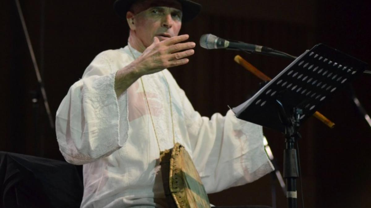 scandal cu grigore lese noi suntem romani e cea mai penibila melodie pe care am auzit o vreodata