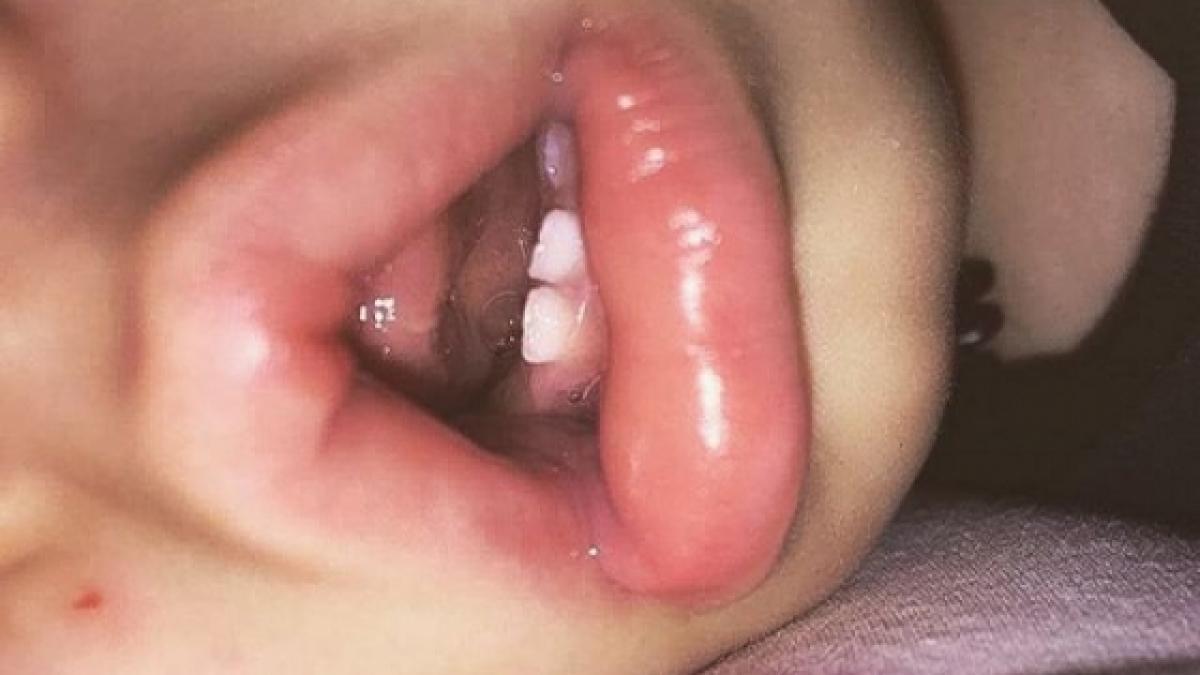 bona a sunat o pe mama fetitei de care avea grija si a chemat o de urgenta acasa cand femeia a