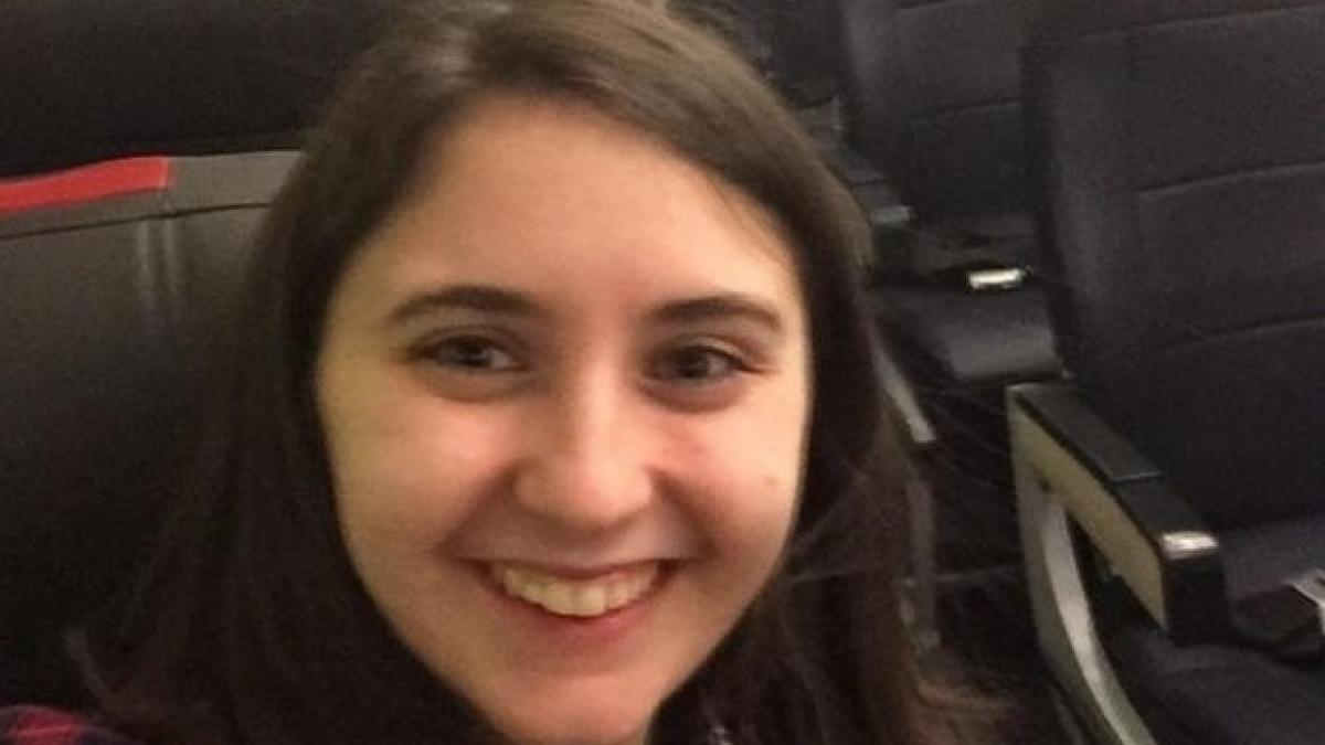 s a urcat intr un avion iar la scurt timp a constatat ca era singurul pasager apoi a aflat adevarul