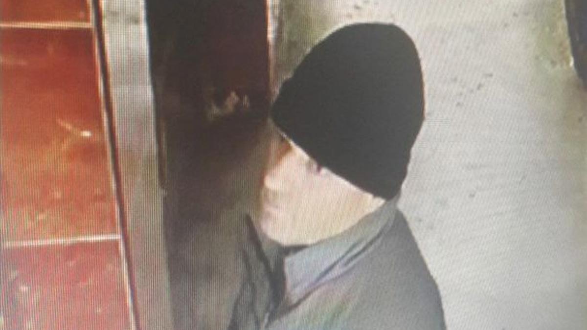 bucurestenii ingroziti din cauza pedofilului din drumul taberei