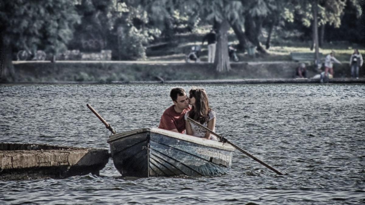 mi am intalnit marea dragoste cand eram prea tanar recent am reluat legatura cu ea si am constatat