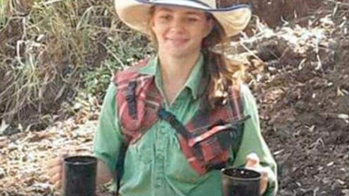 o adolescenta si a pus capat zilelor dupa ce a fost hartuita in mediul online cum i a pedepsit