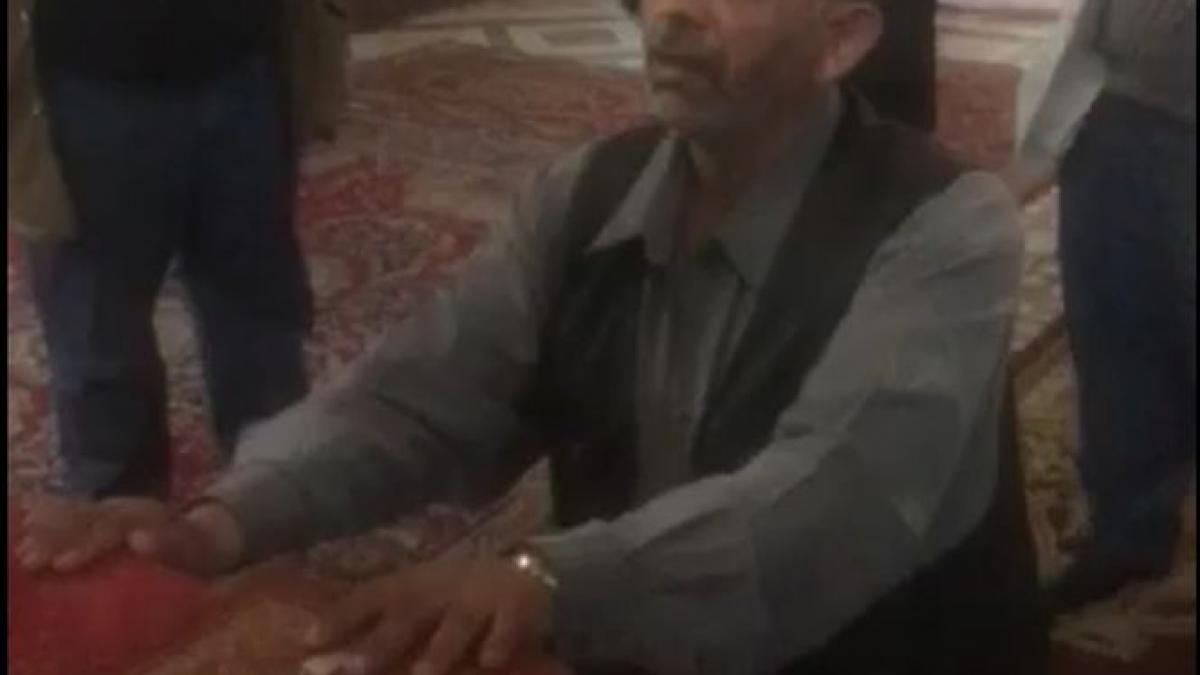 scene incredibile filmate intr o biserica din timis cinci barbati au intrat in lacasul de cult ce a