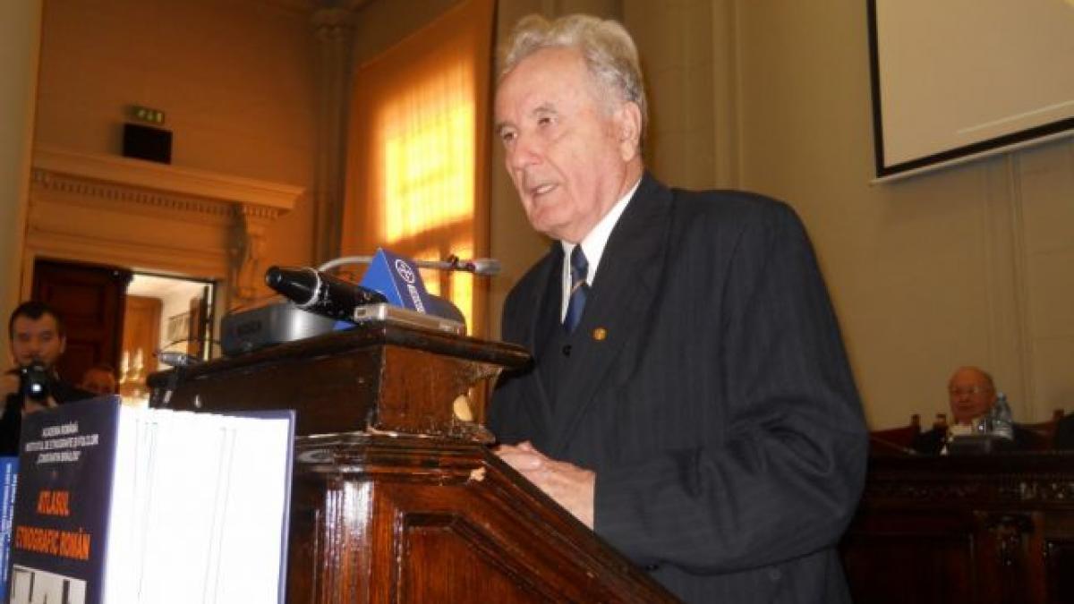 descoperire socanta un celebru academician gasit mort intr o masina