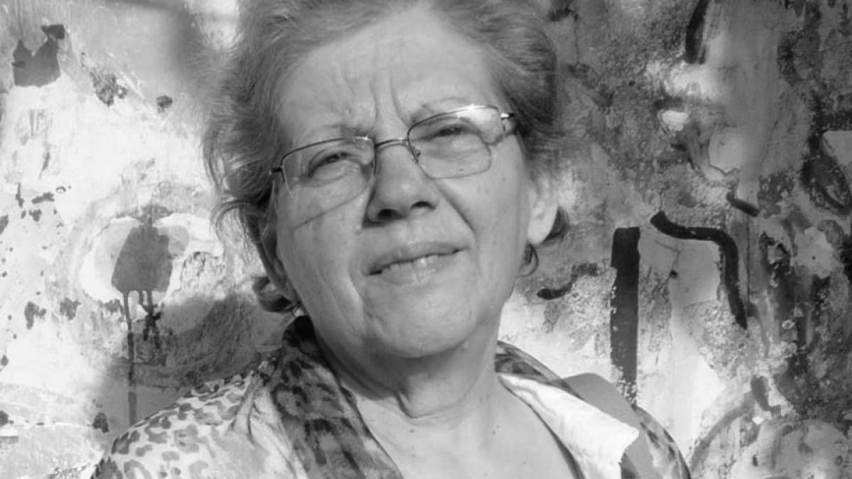 fiica unui scriitor urias a murit ii calcase pe urme tatalui sau