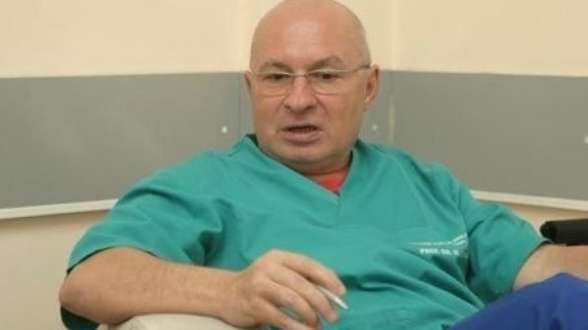 medicul lucan a gasit o camera video plasata de diicot in masina sotiei cum au incercat oamenii