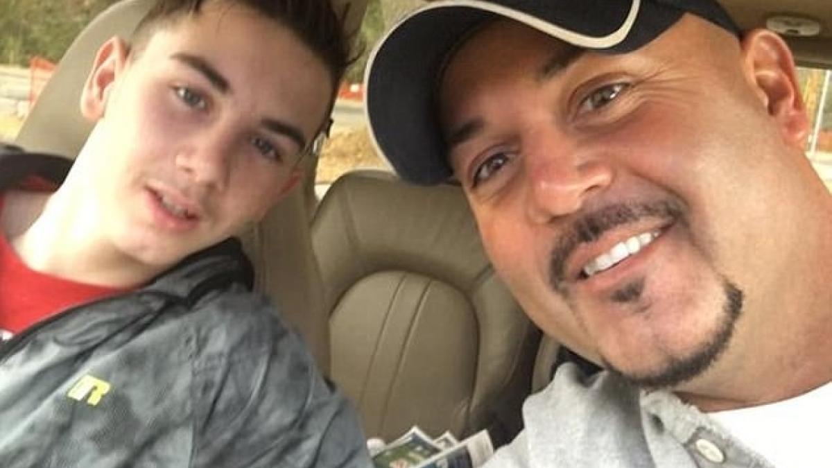 un tata si a denuntat fiul dupa ce a descoperit niste fotografii in telefonul sau am fost dezgustat