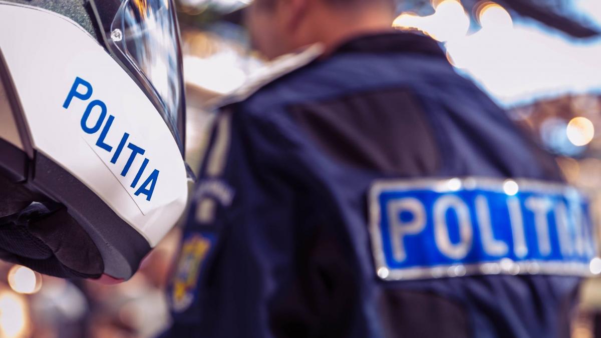 mai seful politiei capitalei si adjunctul sau vor reveni pe functiile de baza