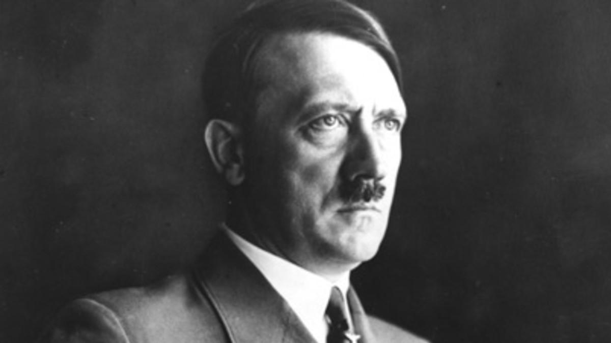 masina folosita de hitler in timpul razboiului scoasa la licitatie