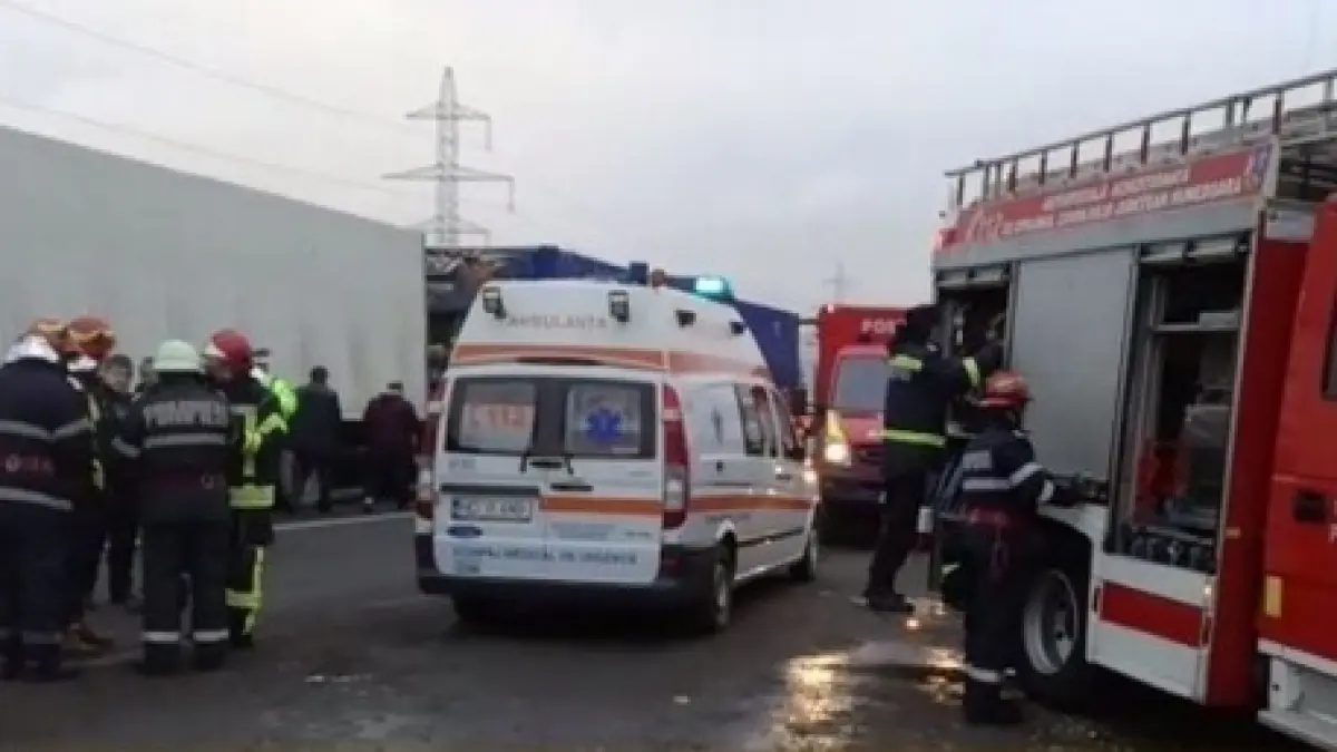 accident grav in bistrita nasaud mai multi copii loviti in drum spre scoala de o masina