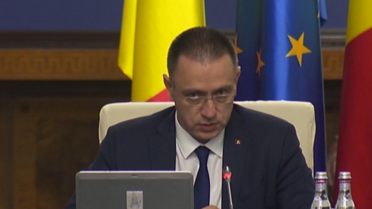 cine a absentat de la sedinta de guvern