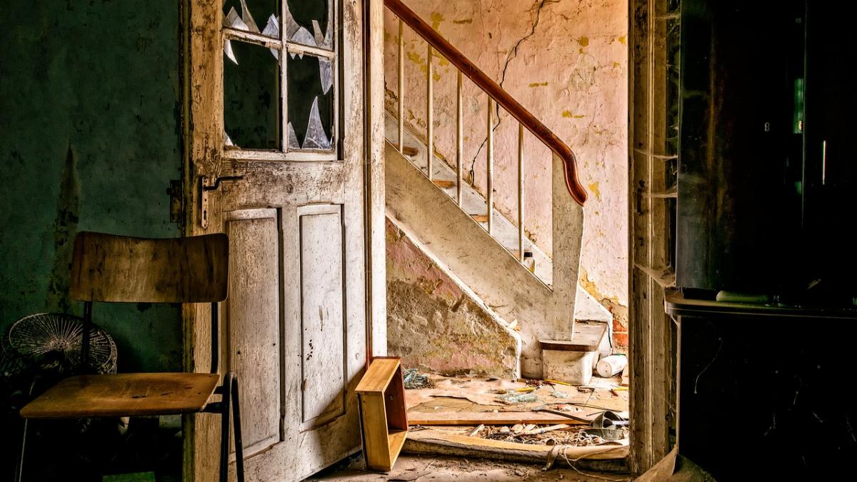 descoperire socanta intr o casa nelocuita din brasov