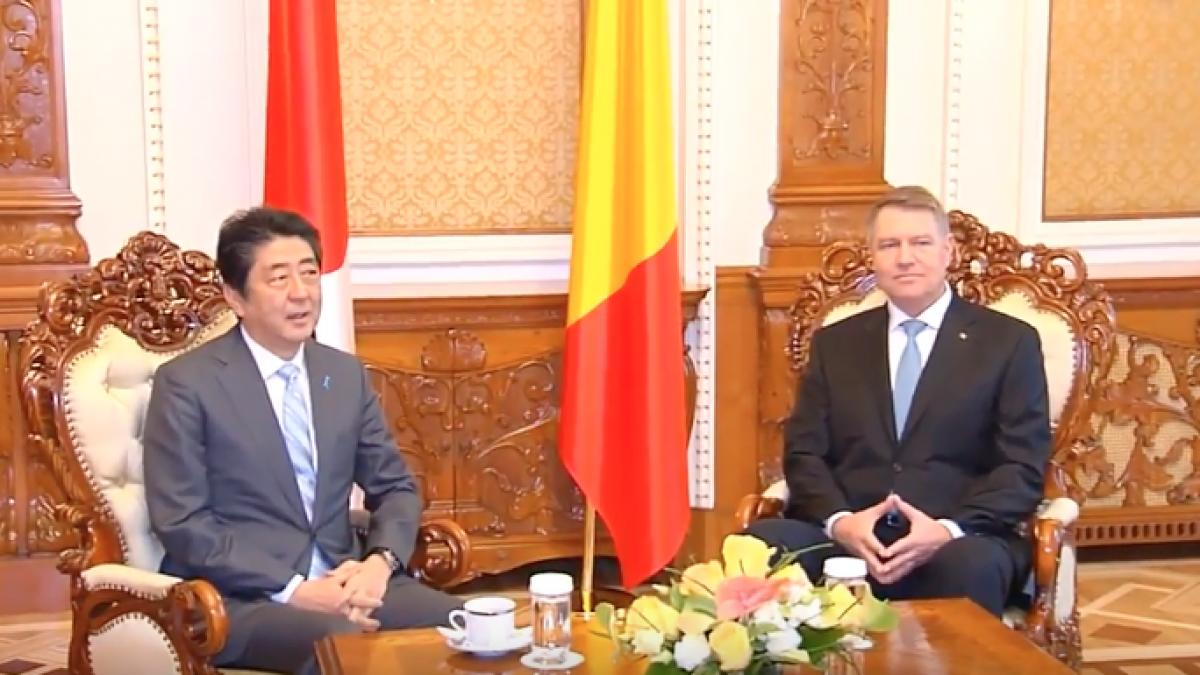 presa internationala despre vizita premierului japonez in romania este cineva acolo shinzo abe a